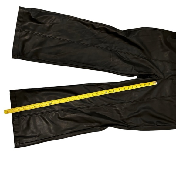 Torrid Pintuck Trouser Boot Faux Leather High Rise Pant 22 black - Picture 11 of 11